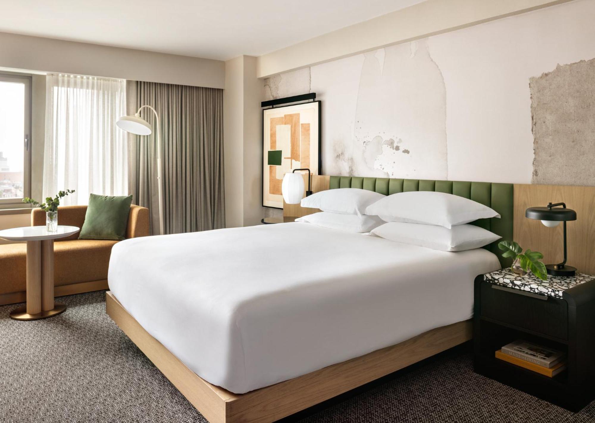 Hilton Garden Times Square Hotel 5*